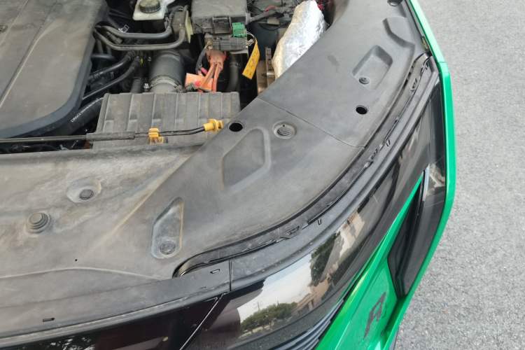 Used Geely Auto FX11 2023 1.5TD Leishen Hi·F Super Rui Engine Bay Left
