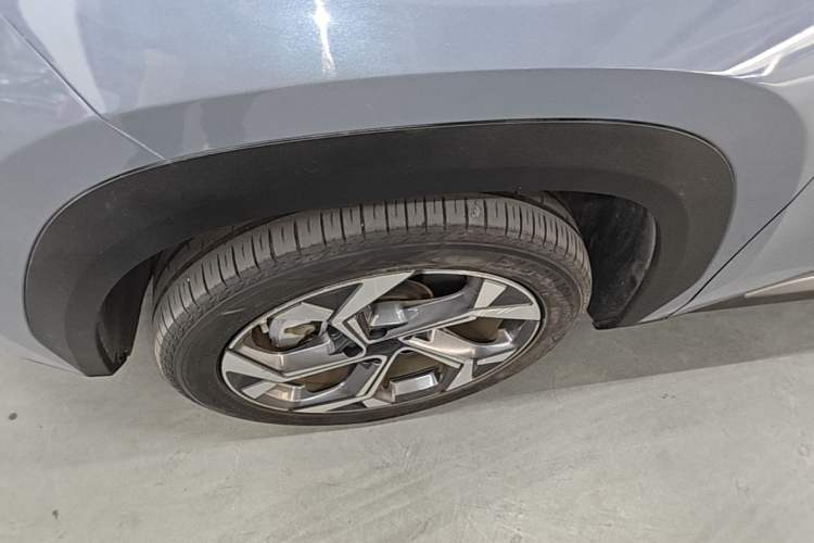 Used Geely Auto FX11 2023 1.5TD DCT Prestige Edition Exterior 4