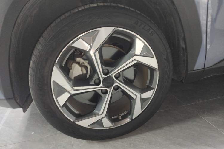Used Geely Auto FX11 2023 1.5TD DCT Prestige Edition Exterior 4
