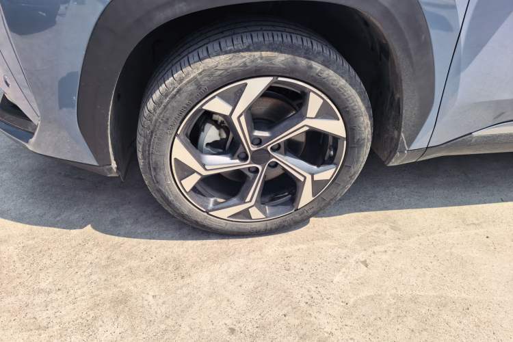 Used Geely Auto FX11 2023 1.5TD DCT Prestige Edition Exterior 4