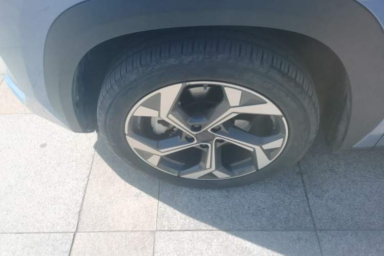 Used Geely Auto FX11 2023 1.5TD DCT Prestige Edition Exterior 4