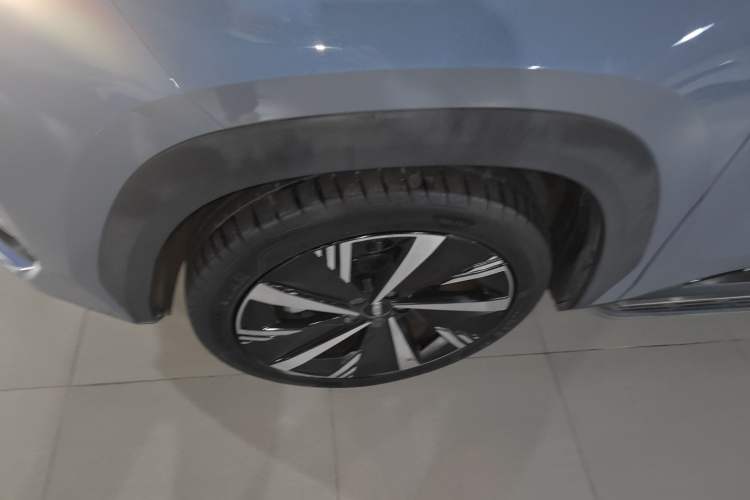 Used Geely Auto FX11 2023 1.5TD Leishen Hi·F Super Rui Exterior 7