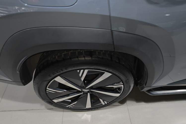 Used Geely Auto FX11 2023 1.5TD Leishen Hi·F Super Rui Exterior 8