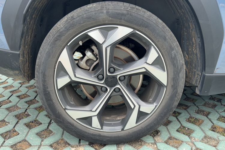 Used Geely Auto FX11 2023 1.5TD DCT Prestige Edition Exterior 9