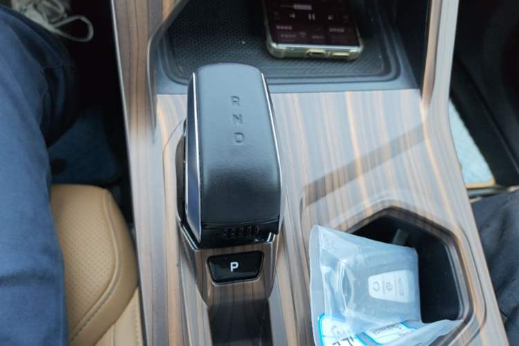 Used Geely Auto FX11 2023 1.5TD DCT Prestige Edition Gear Lever