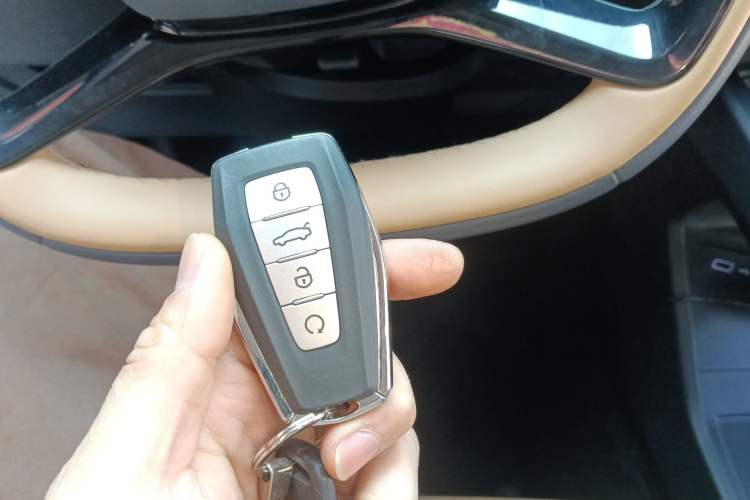 Used Geely Auto FX11 2023 1.5TD DCT Prestige Edition Interior 1