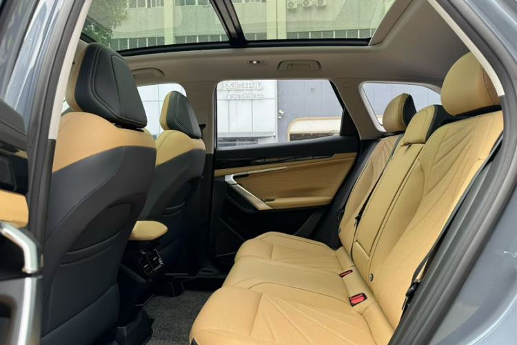 Used Geely Auto FX11 2023 1.5TD DCT Prestige Edition Interior 2