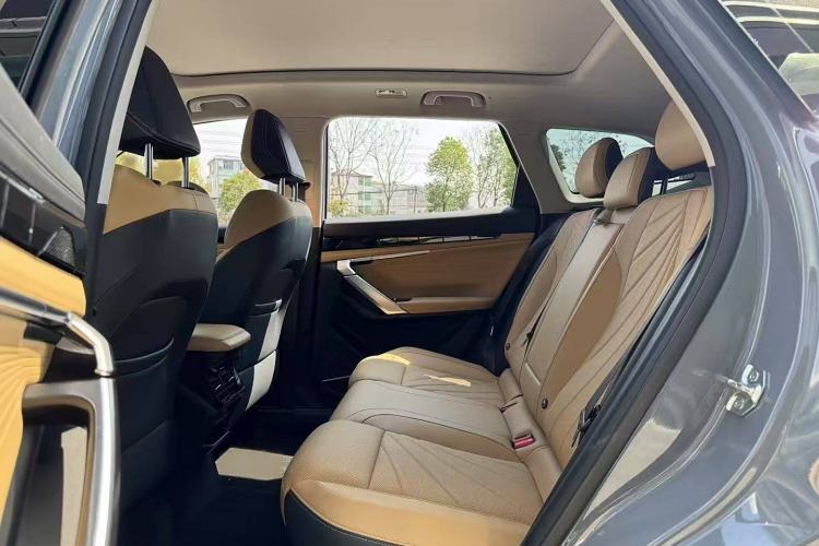 Used Geely Auto FX11 2023 1.5TD DCT Prestige Edition Interior 3