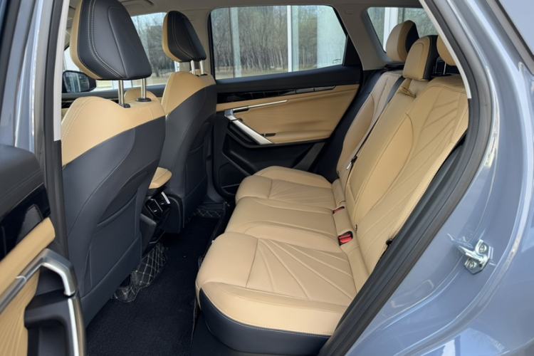 Used Geely Auto FX11 2023 1.5TD DCT Prestige Edition Interior 5