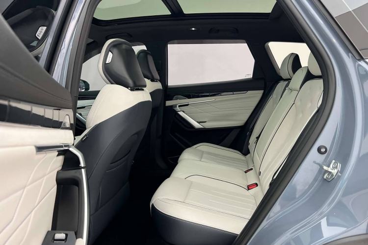 Used Geely Auto FX11 2023 1.5TD Leishen Hi·F Super Rui Interior 7
