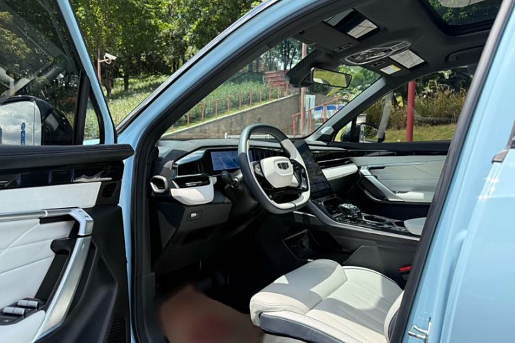 Used Geely Auto FX11 2023 1.5TD Leishen Hi·F Super Rui Interior 9