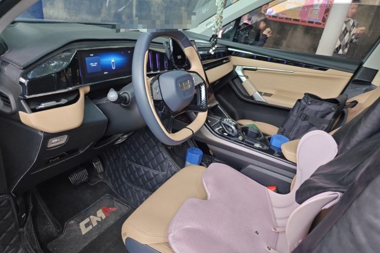 Used Geely Auto FX11 2023 1.5TD DCT Prestige Edition Left Front Seat