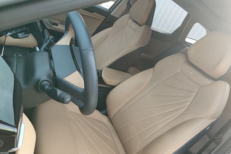 Used Geely Auto FX11 2023 1.5TD DCT Prestige Edition Left Front Seat