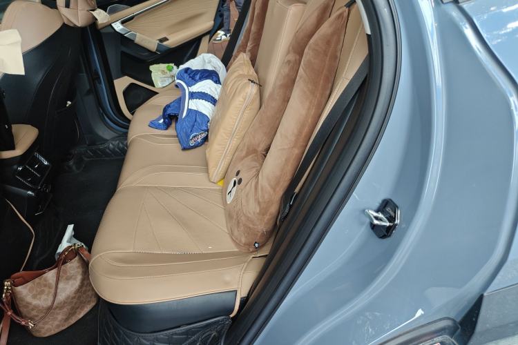 Used Geely Auto FX11 2023 1.5TD DCT Prestige Edition Left Rear Seat