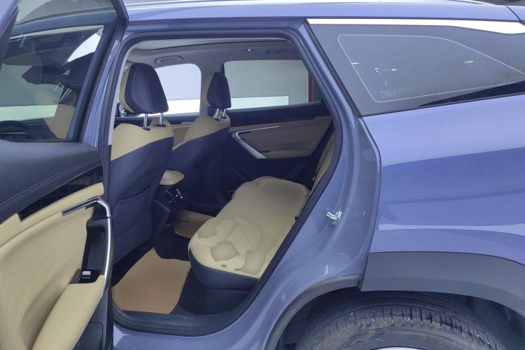 Used Geely Auto FX11 2023 1.5TD DCT Prestige Edition Left Rear Seat
