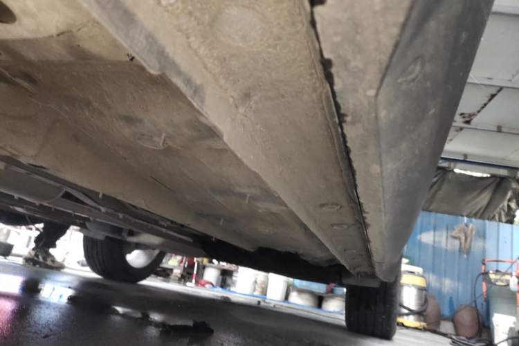 Used Geely Auto FX11 2023 2.0TD DCT Prestige Edition Left Side Sill