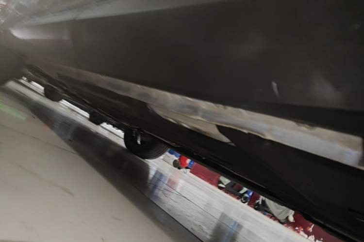 Used Geely Auto FX11 2023 2.0TD DCT Flagship Version Left Side Sill