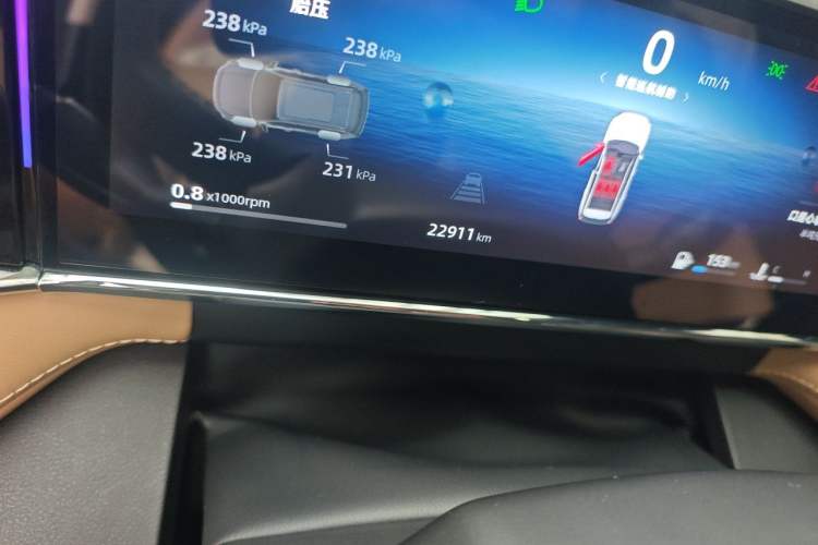 Used Geely Auto FX11 2023 2.0TD DCT Flagship Version Odometer Close Up