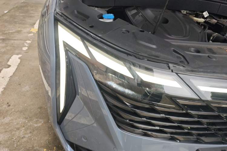Used Geely Auto FX11 2023 2.0TD DCT Flagship Version Right Front Headlight