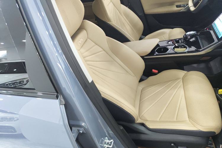 Used Geely Auto FX11 2023 1.5TD DCT Prestige Edition Right Front Seat