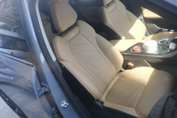 Used Geely Auto FX11 2023 1.5TD DCT Prestige Edition Right Front Seat