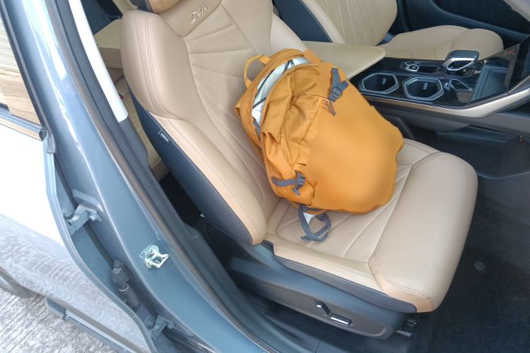 Used Geely Auto FX11 2023 1.5TD DCT Prestige Edition Right Front Seat
