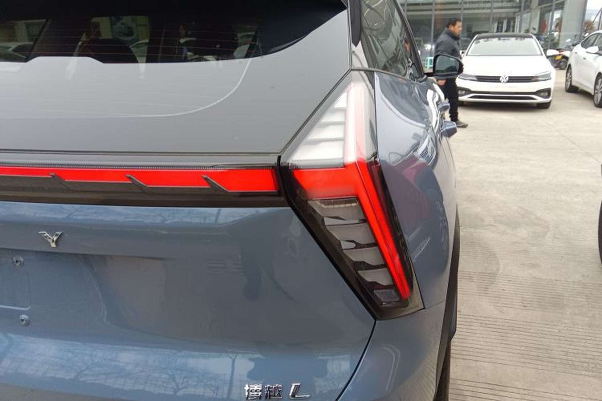 Used Geely Auto FX11 2023 1.5TD DCT Luxury Version Right Rear Taillight