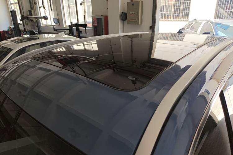 Used Geely Auto FX11 2023 1.5TD DCT Prestige Edition Roof