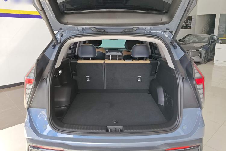 Used Geely Auto FX11 2023 2.0TD DCT Flagship Version Trunk