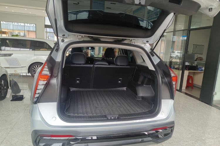 Used Geely Auto FX11 2023 1.5TD DCT Glory Edition Trunk