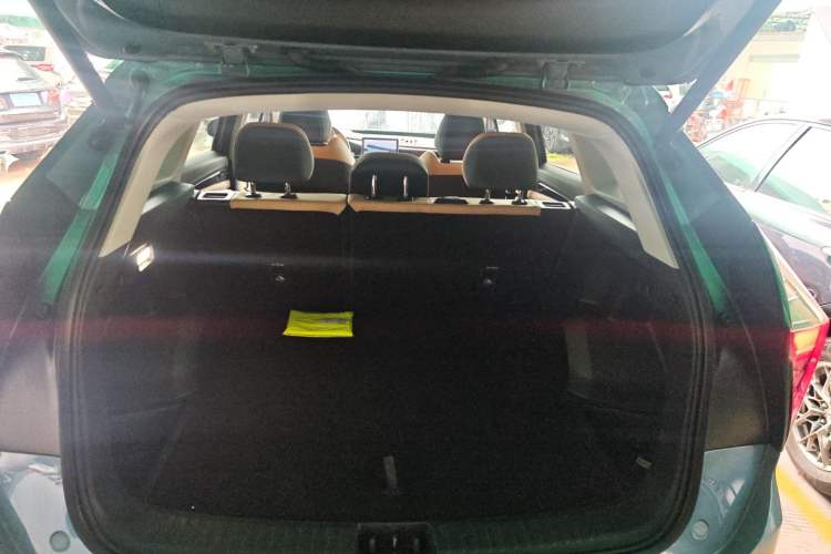 Used Geely Auto FX11 2023 1.5TD DCT Prestige Edition Trunk