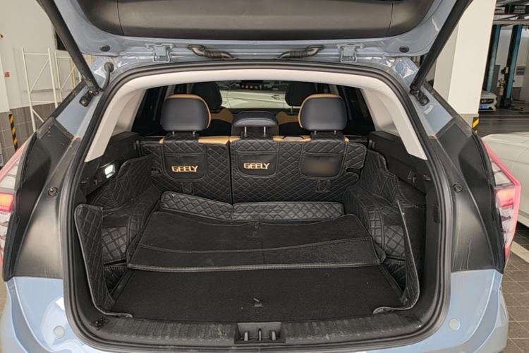 Used Geely Auto FX11 2023 1.5TD DCT Prestige Edition Trunk