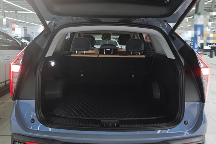 Used Geely Auto FX11 2023 2.0TD DCT Flagship Version Trunk