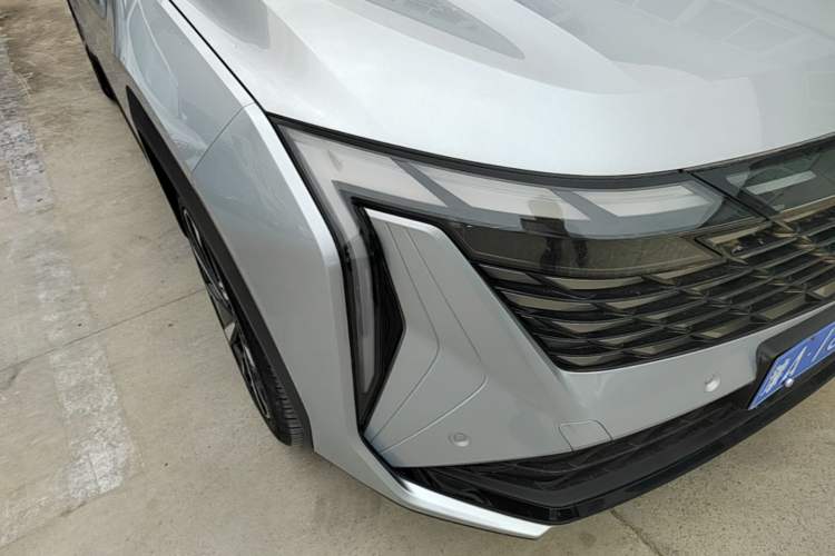 Used Geely Auto FX11 2023 1.5TD DCT Prestige Edition Right Front Headlight