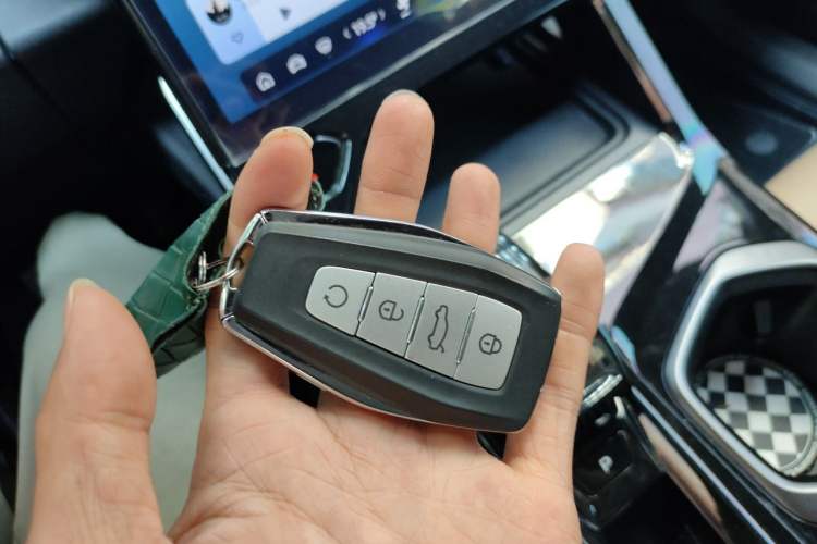 Used Geely Auto FX11 2023 1.5TD DCT Luxury Version Vehicle Key