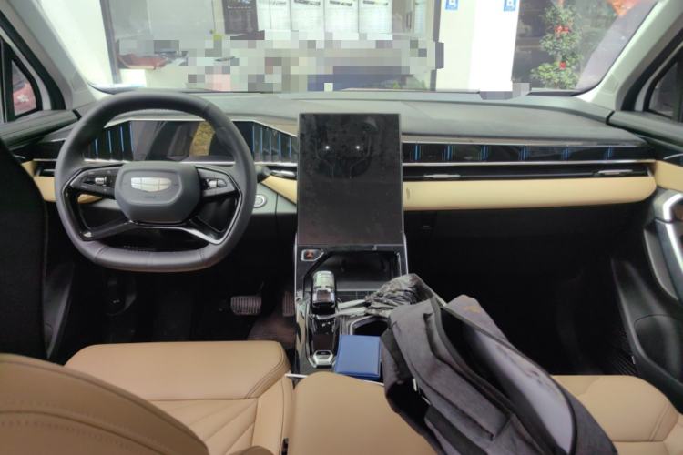 Used Geely Auto FX11 2023 1.5TD DCT Luxury Version Center Console