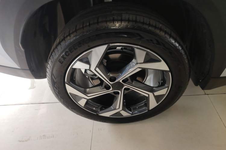 Used Geely Auto FX11 2023 1.5TD DCT Prestige Edition Exterior 8