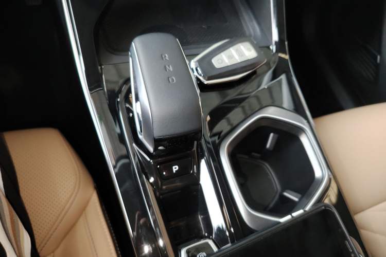 Used Geely Auto FX11 2023 1.5TD DCT Prestige Edition Gear Lever