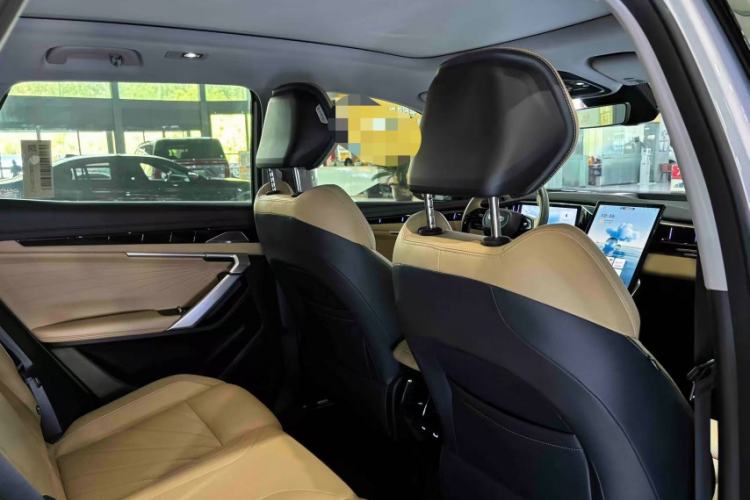 Used Geely Auto FX11 2023 1.5TD DCT Prestige Edition Interior 11