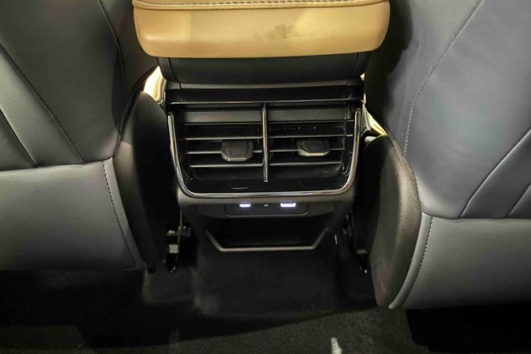 Used Geely Auto FX11 2023 1.5TD DCT Prestige Edition Interior 12