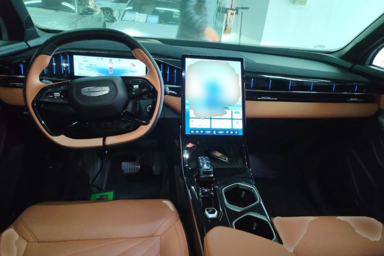 Used Geely Auto FX11 2023 1.5TD DCT Prestige Edition Interior 2
