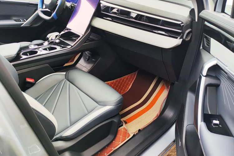 Used Geely Auto FX11 2023 1.5TD DCT Glory Edition Interior 8