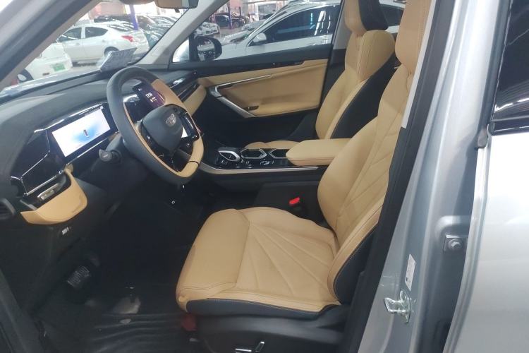 Used Geely Auto FX11 2023 1.5TD DCT Prestige Edition Left Front Seat