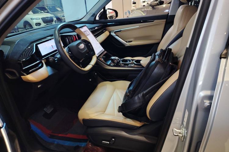 Used Geely Auto FX11 2023 2.0TD DCT Prestige Edition Left Front Seat
