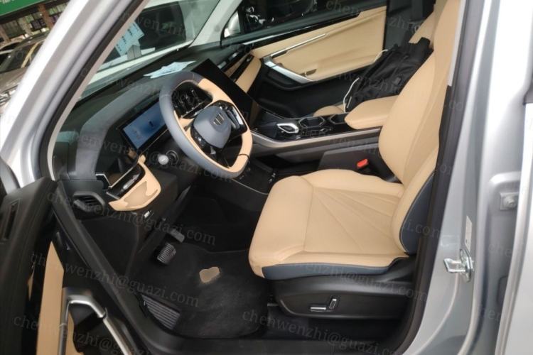Used Geely Auto FX11 2023 1.5TD DCT Prestige Edition Left Front Seat