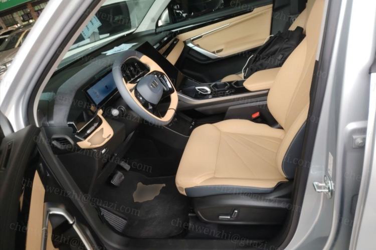 Used Geely Auto FX11 2023 1.5TD DCT Prestige Edition Left Front Seat