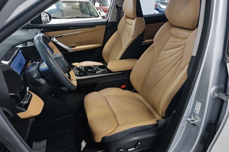 Used Geely Auto FX11 2023 2.0TD DCT Flagship Version Left Front Seat