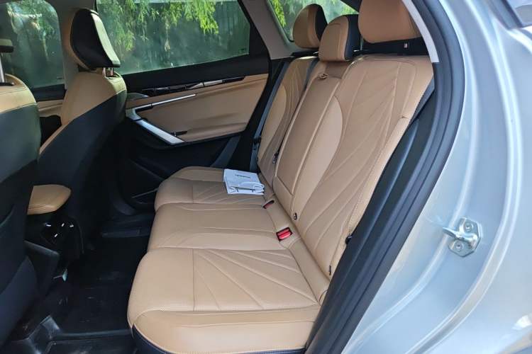 Used Geely Auto FX11 2023 1.5TD DCT Prestige Edition Left Rear Seat