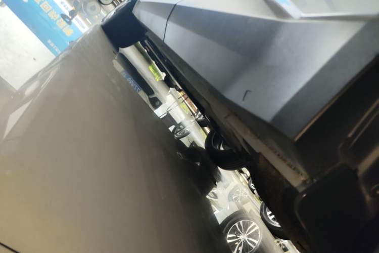 Used Geely Auto FX11 2023 1.5TD DCT Luxury Version Left Side Sill