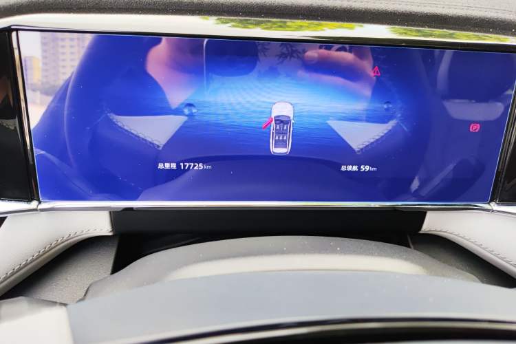 Used Geely Auto FX11 2023 1.5TD DCT Glory Edition Odometer Close Up